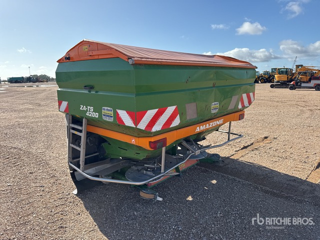 2016 Amazone ZATS 4200 Hydro 54 m 3-Point 4200 L Epandeur A ... Fertilizer Spreader - Düngerstreuer: das Bild 4 2016 Amazone ZATS 4200 Hydro 54 m 3-Point 4200 L Epandeur A ... Fertilizer Spreader - Düngerstreuer: das Bild 4