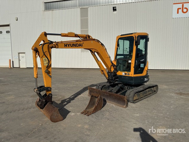 2018 Hyundai R35Z9 Mini-Pelle Mini Excavator: <6.6t - Minibagger: das Bild 2 2018 Hyundai R35Z9 Mini-Pelle Mini Excavator: <6.6t - Minibagger: das Bild 2