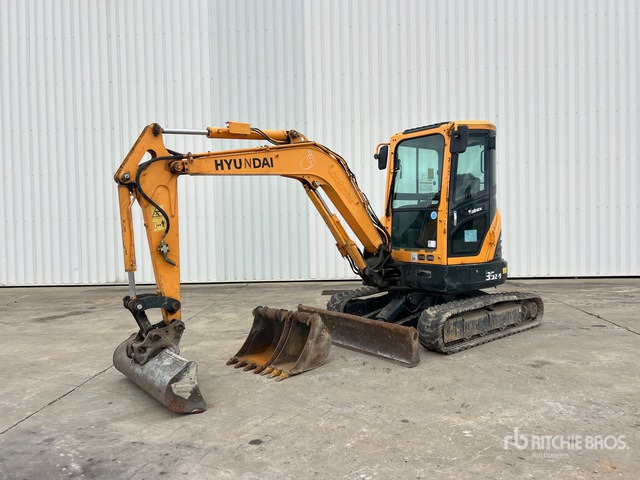 2018 Hyundai R35Z9 Mini-Pelle Mini Excavator: <6.6t - Minibagger: das Bild 1 2018 Hyundai R35Z9 Mini-Pelle Mini Excavator: <6.6t - Minibagger: das Bild 1