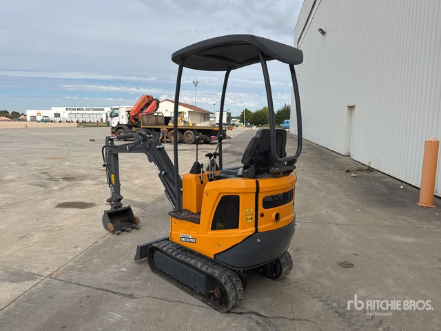 2021 KPC XRE10 Pro Mini-Pelle Mini Excavator: <6.6t - Minibagger: das Bild 3 2021 KPC XRE10 Pro Mini-Pelle Mini Excavator: <6.6t - Minibagger: das Bild 3
