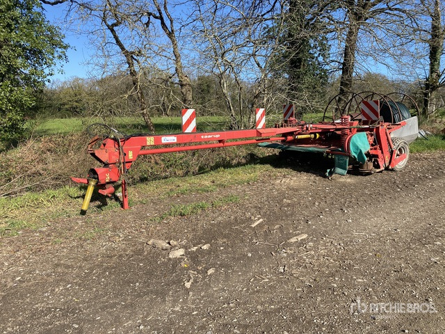 Kverneland Taarup 4032C Mower Conditioner - Mähwerk: das Bild 1 Kverneland Taarup 4032C Mower Conditioner - Mähwerk: das Bild 1