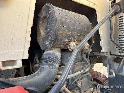 Kipper RENAULT K430 8x4 Twin-Steer Camion Bi-Benne: das Bild 9