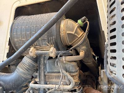 Kipper RENAULT K430 8x4 Twin-Steer Camion Bi-Benne: das Bild 11