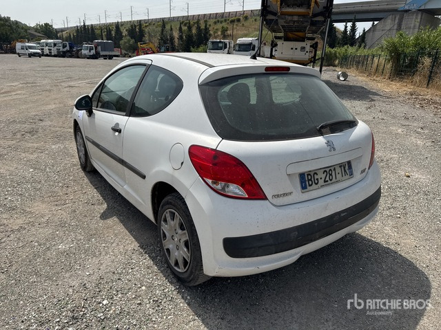 2011 Peugeot 207 Vehicule Utilitaire (Inoperable) Cargo Van - Transporter: das Bild 2 2011 Peugeot 207 Vehicule Utilitaire (Inoperable) Cargo Van - Transporter: das Bild 2