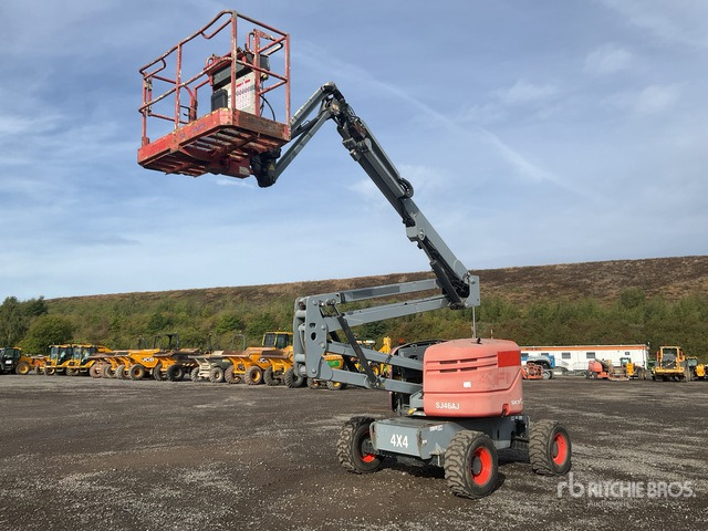 Gelenkarmbühne 2014 Skyjack SJ46AJ 4WD Diesel Articulating Boom Lift: das Bild 1