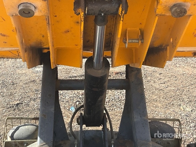 2016 Terex TA6S 6 ton 4x4 Swivel Dumper - Muldenkipper/ Dumper: das Bild 5 2016 Terex TA6S 6 ton 4x4 Swivel Dumper - Muldenkipper/ Dumper: das Bild 5