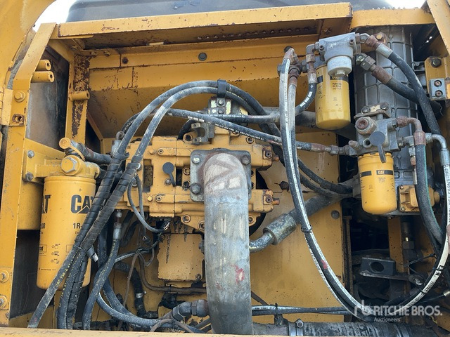 2002 Cat 330CL - Kettenbagger: das Bild 5 2002 Cat 330CL - Kettenbagger: das Bild 5