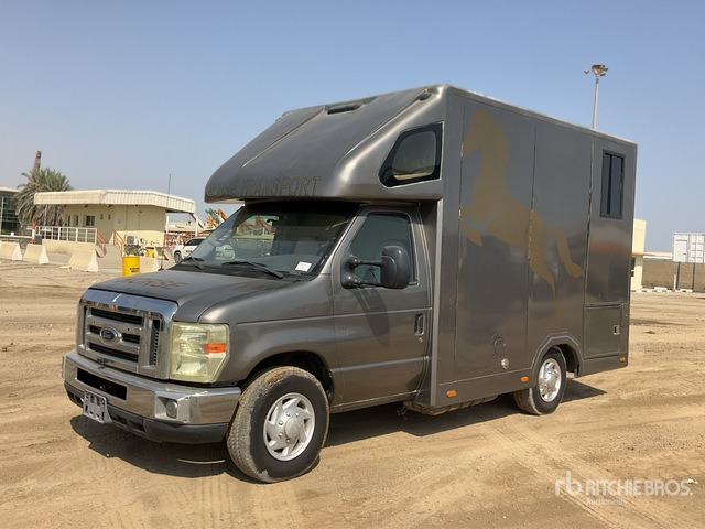 2008 Ford F-350 4x2 Horse Transporting Truck :Misc. Truck - Pferdetransporter: das Bild 2 2008 Ford F-350 4x2 Horse Transporting Truck :Misc. Truck - Pferdetransporter: das Bild 2