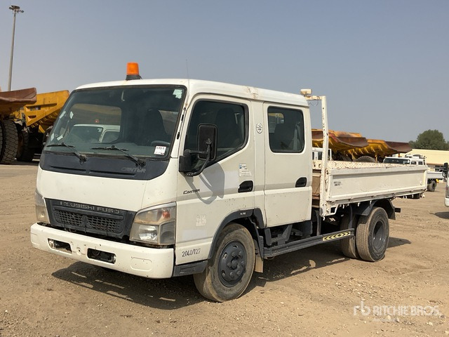 2010 Mitsubishi Canter 4x2 Crew Cab Flatbed Truck - Pritsche LKW: das Bild 2 2010 Mitsubishi Canter 4x2 Crew Cab Flatbed Truck - Pritsche LKW: das Bild 2