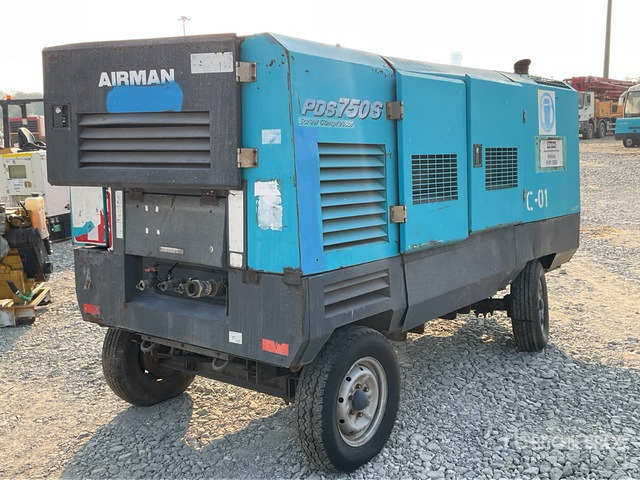 2011 Airman PDS750S Mobile Air Compressor - Luftkompressor: das Bild 3 2011 Airman PDS750S Mobile Air Compressor - Luftkompressor: das Bild 3