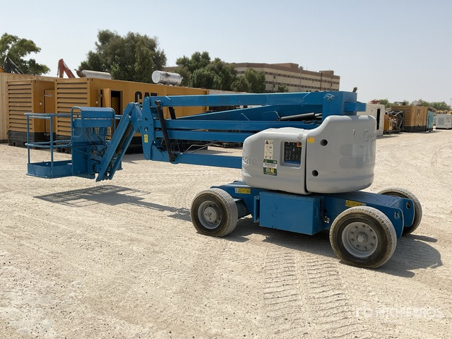 2012 Genie Z-45/25J 2WD Diesel Articulating Boom Lift - Gelenkarmbühne: das Bild 3 2012 Genie Z-45/25J 2WD Diesel Articulating Boom Lift - Gelenkarmbühne: das Bild 3