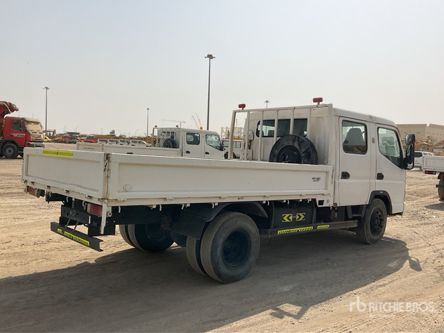 2012 Mitsubishi Canter 4x2 Crew Cab Flatbed Truck - Pritsche LKW: das Bild 4 2012 Mitsubishi Canter 4x2 Crew Cab Flatbed Truck - Pritsche LKW: das Bild 4