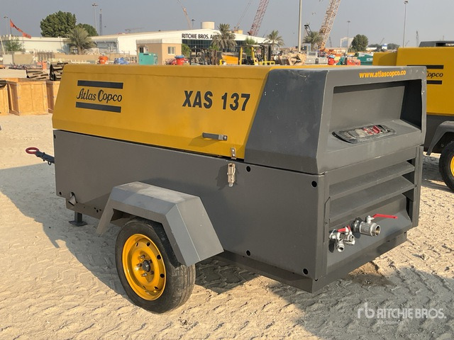 2013 Atlas Copco XA137DD Mobile Air Compressor - Luftkompressor: das Bild 2 2013 Atlas Copco XA137DD Mobile Air Compressor - Luftkompressor: das Bild 2