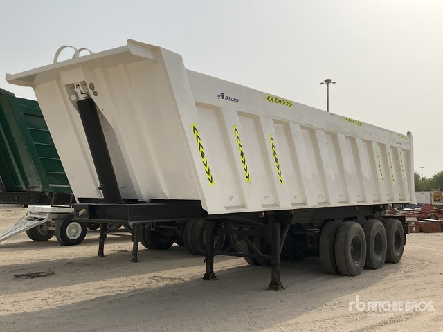 2013 Atlas Tri/A End Dump Trailer - Schlegelmäher/ Mulcher: das Bild 1 2013 Atlas Tri/A End Dump Trailer - Schlegelmäher/ Mulcher: das Bild 1
