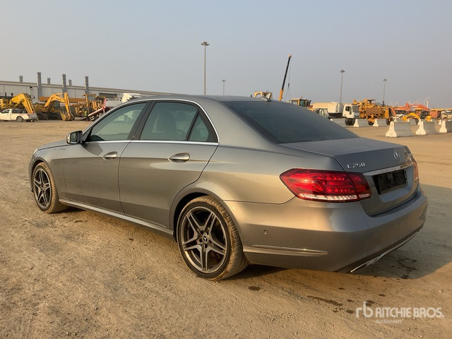 2013 Mercedes-Benz E250 Automobile - PKW: das Bild 3 2013 Mercedes-Benz E250 Automobile - PKW: das Bild 3