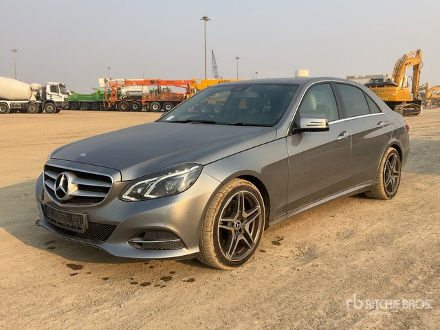 2013 Mercedes-Benz E250 Automobile - PKW: das Bild 4 2013 Mercedes-Benz E250 Automobile - PKW: das Bild 4