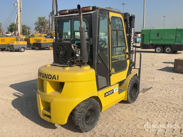 2014 Hyundai 30DF-7 3 ton Forklift - Dieselstapler: das Bild 3 2014 Hyundai 30DF-7 3 ton Forklift - Dieselstapler: das Bild 3