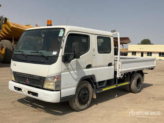 2014 Mitsubishi Canter 4x2 Crew Cab Flatbed Truck - Pritsche LKW: das Bild 2 2014 Mitsubishi Canter 4x2 Crew Cab Flatbed Truck - Pritsche LKW: das Bild 2