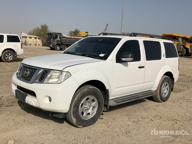 2014 Nissan Pathfinder 4WD SUV - SUV/ Geländewagen: das Bild 1 2014 Nissan Pathfinder 4WD SUV - SUV/ Geländewagen: das Bild 1