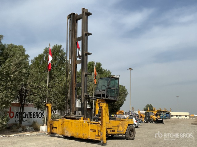 2015 Boss B6ECK - Containerstapler: das Bild 1 2015 Boss B6ECK - Containerstapler: das Bild 1