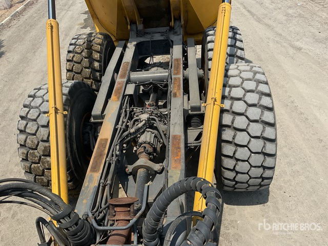 2015 Komatsu HM400-3 - Knickgelenkter Dumper: das Bild 5 2015 Komatsu HM400-3 - Knickgelenkter Dumper: das Bild 5