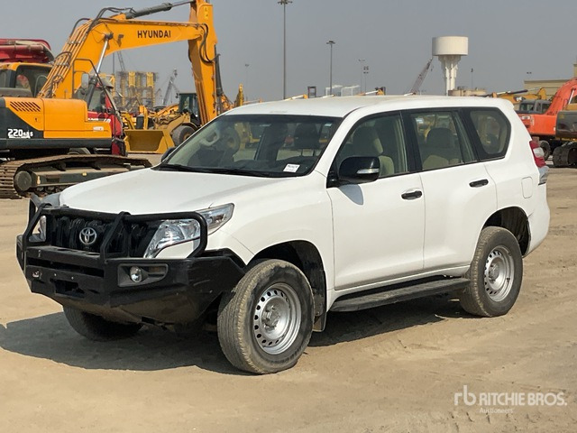 2015 Toyota Prado TX 150L 4x4 SUV - SUV/ Geländewagen: das Bild 2 2015 Toyota Prado TX 150L 4x4 SUV - SUV/ Geländewagen: das Bild 2