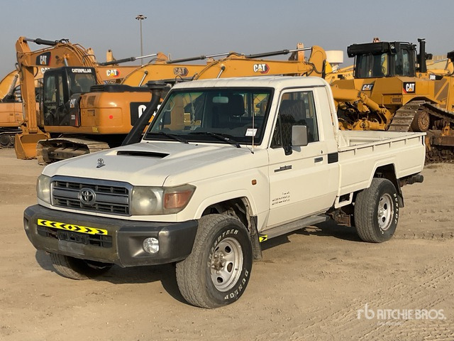 2018 Toyota Land Cruiser 79L 4x4 Pickup - Pick-up: das Bild 2 2018 Toyota Land Cruiser 79L 4x4 Pickup - Pick-up: das Bild 2