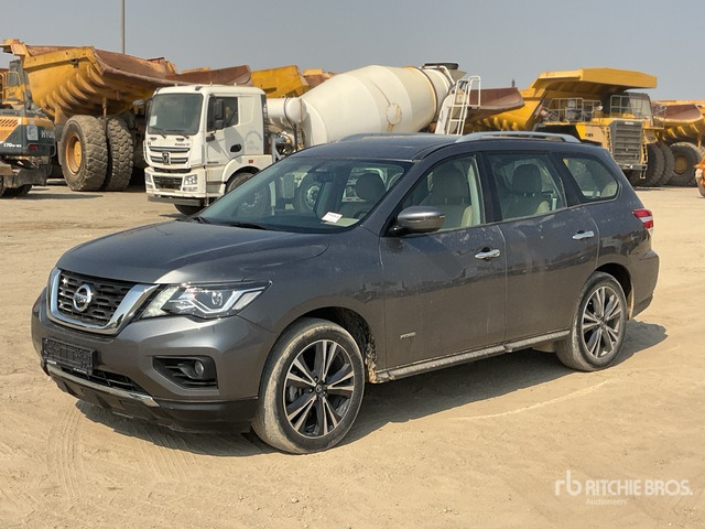 2020 Nissan Pathfinder 4WD Hybrid SUV - SUV/ Geländewagen: das Bild 1 2020 Nissan Pathfinder 4WD Hybrid SUV - SUV/ Geländewagen: das Bild 1