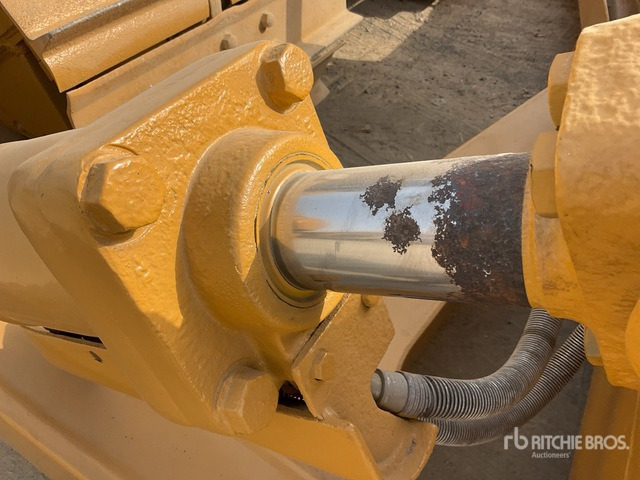 2021 Cat D6R2 LGP Crawler Dozer - Schlegelmäher/ Mulcher: das Bild 5 2021 Cat D6R2 LGP Crawler Dozer - Schlegelmäher/ Mulcher: das Bild 5