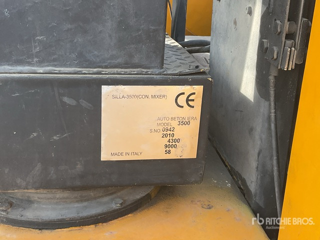2010 Chevrolet 3500 All Terrain Mixer - Andere Technik: das Bild 2 2010 Chevrolet 3500 All Terrain Mixer - Andere Technik: das Bild 2