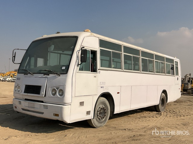 2005 TATA LPO1316/55 4x2 81-Seat Transit Bus - Bus: das Bild 1 2005 TATA LPO1316/55 4x2 81-Seat Transit Bus - Bus: das Bild 1