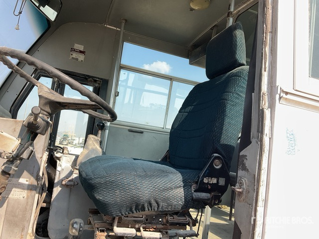 2006 TATA LPO1316/55 4x2 81-Seat Transit Bus - Bus: das Bild 4 2006 TATA LPO1316/55 4x2 81-Seat Transit Bus - Bus: das Bild 4