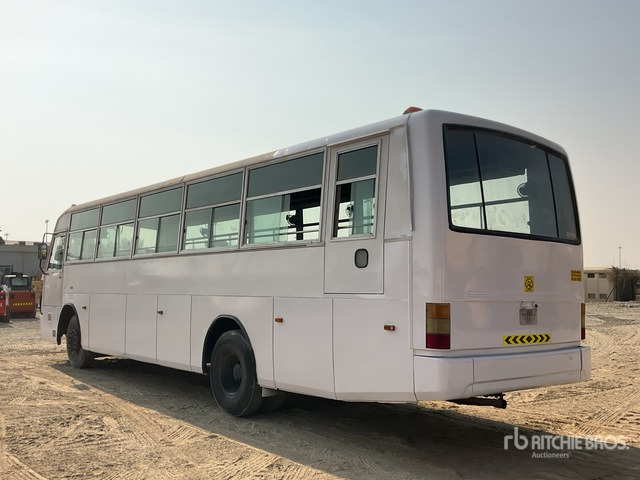 2007 TATA LPO1316/55 4x2 81-Seat Transit Bus - Bus: das Bild 2 2007 TATA LPO1316/55 4x2 81-Seat Transit Bus - Bus: das Bild 2