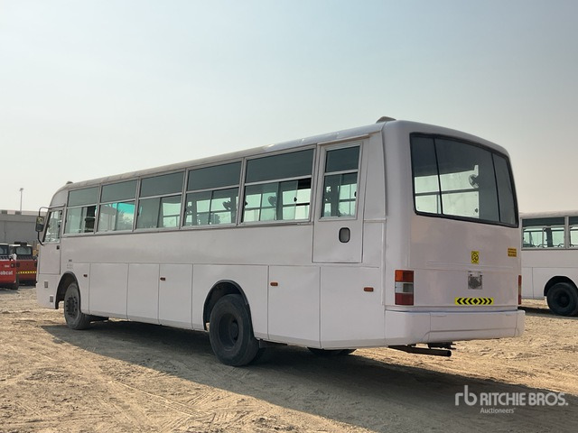 2007 TATA LPO1316/55 4x2 81-Seat Transit Bus - Bus: das Bild 2 2007 TATA LPO1316/55 4x2 81-Seat Transit Bus - Bus: das Bild 2