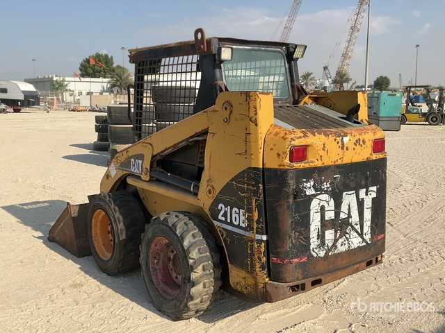 Cat 216B3 Skid Steer Loader - Kompaktlader: das Bild 2 Cat 216B3 Skid Steer Loader - Kompaktlader: das Bild 2