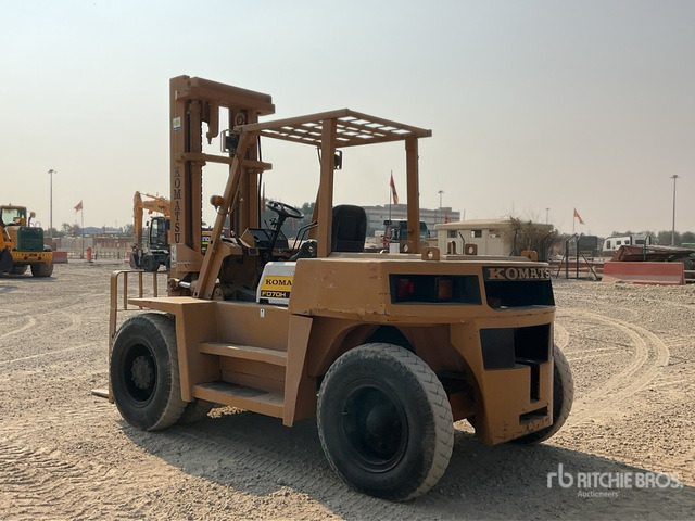 Komatsu FD70H-5 Forklift - Dieselstapler: das Bild 2 Komatsu FD70H-5 Forklift - Dieselstapler: das Bild 2