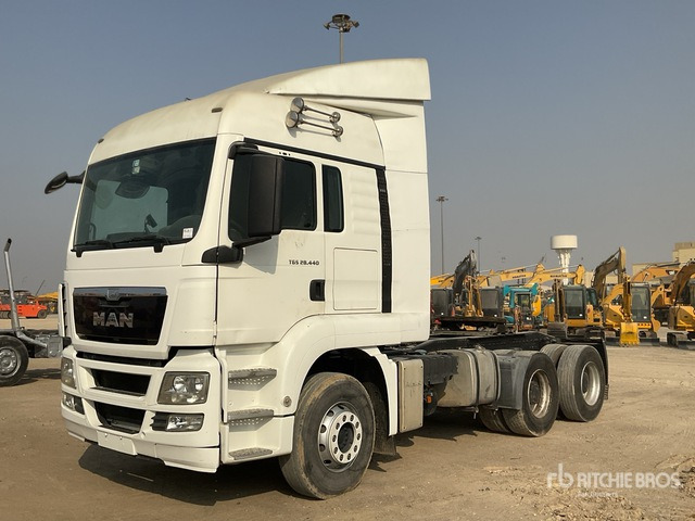 2016 MAN TGS28.440 6x4 T/A Sleeper Truck Tractor - Sattelzugmaschine: das Bild 2 2016 MAN TGS28.440 6x4 T/A Sleeper Truck Tractor - Sattelzugmaschine: das Bild 2