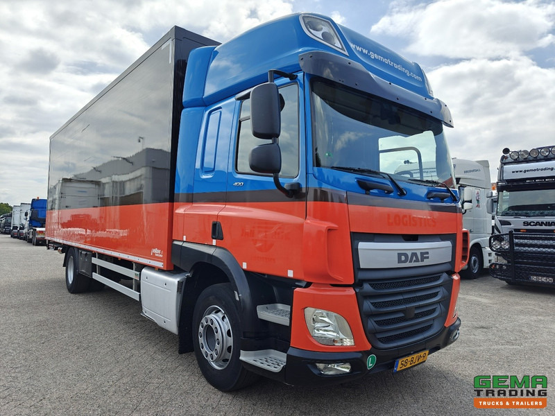 DAF CF 400 FA 4x2 Spacecab Euro6C - StandAirco - GeslotenBak 8.1M - Laadklep 2000KG - Vangmuil - 10/2025 APK - Koffer LKW: das Bild 4 DAF CF 400 FA 4x2 Spacecab Euro6C - StandAirco - GeslotenBak 8.1M - Laadklep 2000KG - Vangmuil - 10/2025 APK - Koffer LKW: das Bild 4