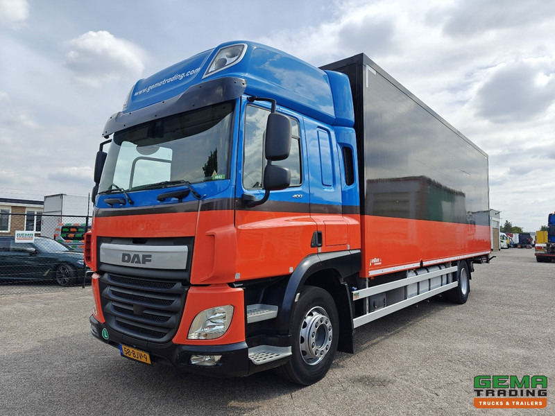 DAF CF 400 FA 4x2 Spacecab Euro6C - StandAirco - GeslotenBak 8.1M - Laadklep 2000KG - Vangmuil - 10/2025 APK - Koffer LKW: das Bild 1 DAF CF 400 FA 4x2 Spacecab Euro6C - StandAirco - GeslotenBak 8.1M - Laadklep 2000KG - Vangmuil - 10/2025 APK - Koffer LKW: das Bild 1