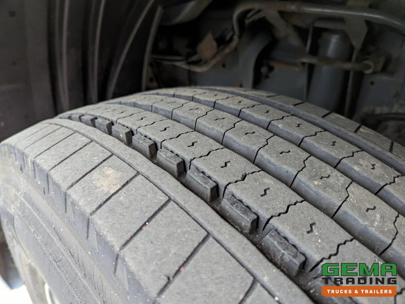 Kühlkoffer LKW DAF FA CF65.220 4x2 Daycab Euro5 KoelVriesBak 7m + Laadklep 2000kg - FrigoBlock - Zijdeur: das Bild 19 Kühlkoffer LKW DAF FA CF65.220 4x2 Daycab Euro5 KoelVriesBak 7m + Laadklep 2000kg - FrigoBlock - Zijdeur: das Bild 19