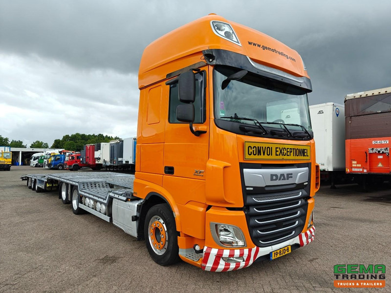 DAF XF 440 FAS 6x2 SuperSpaceCab Euro6C - Retarder + Recker 3-Assige Aanhanger - Wielkuipen - Hydraulische knik en uitschuifbaar - 02/2026 APK - Autotransporter LKW: das Bild 4 DAF XF 440 FAS 6x2 SuperSpaceCab Euro6C - Retarder + Recker 3-Assige Aanhanger - Wielkuipen - Hydraulische knik en uitschuifbaar - 02/2026 APK - Autotransporter LKW: das Bild 4
