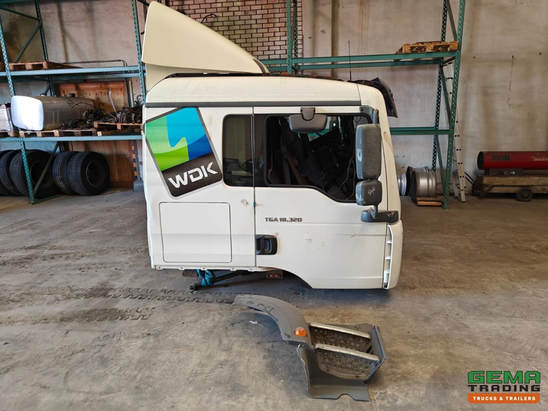 MAN TGA Cabine - Fahrerhaus und Interieur für LKW: das Bild 2 MAN TGA Cabine - Fahrerhaus und Interieur für LKW: das Bild 2