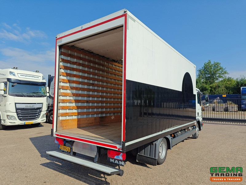 MAN TGL 7.150 4x2 Dagcab Euro6B - 7T - GeslotenBak 5.4m - Elec. Roldeur - 242.000km - 12/2025 APK - Koffer LKW: das Bild 2 MAN TGL 7.150 4x2 Dagcab Euro6B - 7T - GeslotenBak 5.4m - Elec. Roldeur - 242.000km - 12/2025 APK - Koffer LKW: das Bild 2
