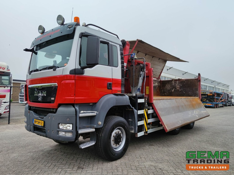 MAN TGS 26.400 6x6 4 Daycab Euro4 - HMF1643Z2 - Hyva 2-Zijdige Kipper 5.4m. - REBUILT ENGINE - TOP! (V584) - Kipper, Autokran: das Bild 2 MAN TGS 26.400 6x6 4 Daycab Euro4 - HMF1643Z2 - Hyva 2-Zijdige Kipper 5.4m. - REBUILT ENGINE - TOP! (V584) - Kipper, Autokran: das Bild 2
