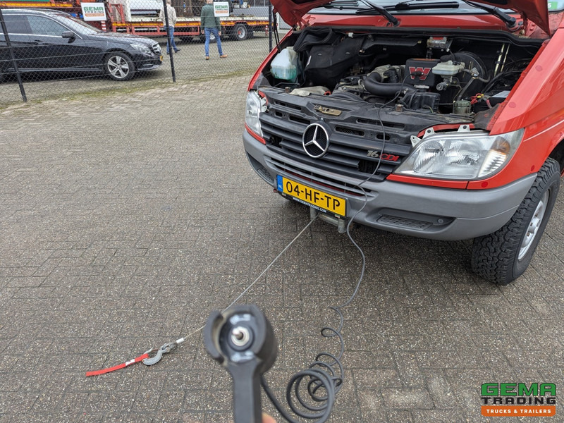 Kleinbus, Personentransporter Mercedes-Benz 316 CDI  4x4 Euro3 - 59.000km - 9 Persoons - Lier - 3 Sperren!  Hoge en Lage Gearing: das Bild 15
