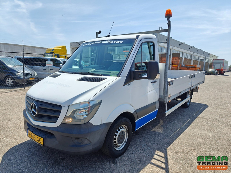 Mercedes-Benz Sprinter 316 CDI Euro6Y - Automaat - Open Laadbak 4.4m - Alu zijborden - SMARTtachoV2 - 01/2026 APK - Pritsche Transporter: das Bild 1 Mercedes-Benz Sprinter 316 CDI Euro6Y - Automaat - Open Laadbak 4.4m - Alu zijborden - SMARTtachoV2 - 01/2026 APK - Pritsche Transporter: das Bild 1