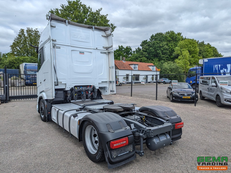 DAF XG+ 4x2 Euro6E - MEGA/Lowdeck - Retarder - Dubbele tanks - MirrorCam - 3 DVS StarRating - 15 STUKS OP VOORRAAD - Sattelzugmaschine: das Bild 4 DAF XG+ 4x2 Euro6E - MEGA/Lowdeck - Retarder - Dubbele tanks - MirrorCam - 3 DVS StarRating - 15 STUKS OP VOORRAAD - Sattelzugmaschine: das Bild 4