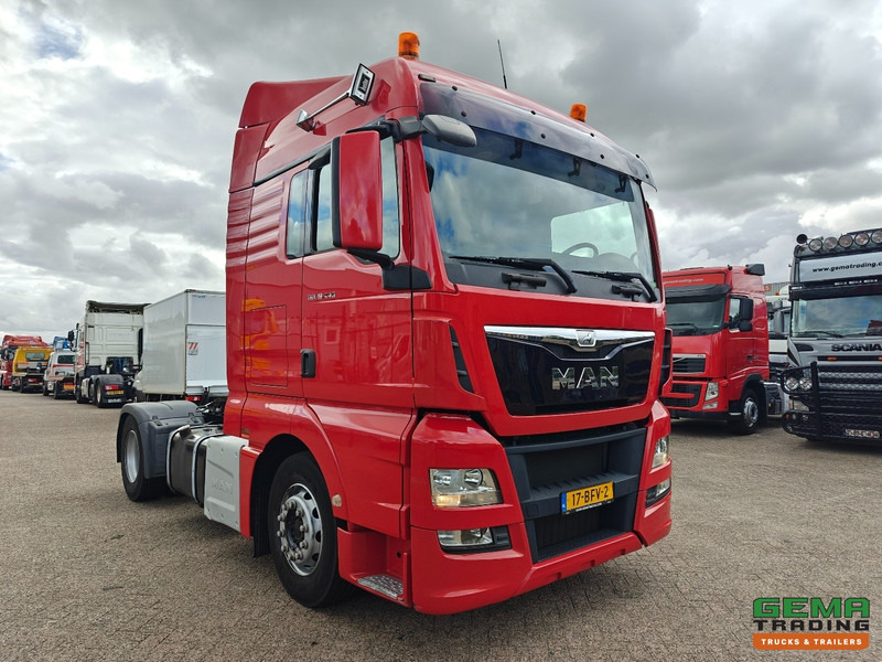 MAN TGX 18.440 4x2 XLX Euro6B - Navi - Reservewiel - Luchthoorns - 401.000KM - 04/2026 APK - Sattelzugmaschine: das Bild 2 MAN TGX 18.440 4x2 XLX Euro6B - Navi - Reservewiel - Luchthoorns - 401.000KM - 04/2026 APK - Sattelzugmaschine: das Bild 2