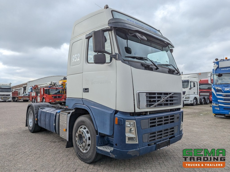 Volvo FH400 4x2 Euro5 FH400 4x2 Globetrotter Euro5 - ADR FL AT OX (T1513) - Sattelzugmaschine: das Bild 2 Volvo FH400 4x2 Euro5 FH400 4x2 Globetrotter Euro5 - ADR FL AT OX (T1513) - Sattelzugmaschine: das Bild 2