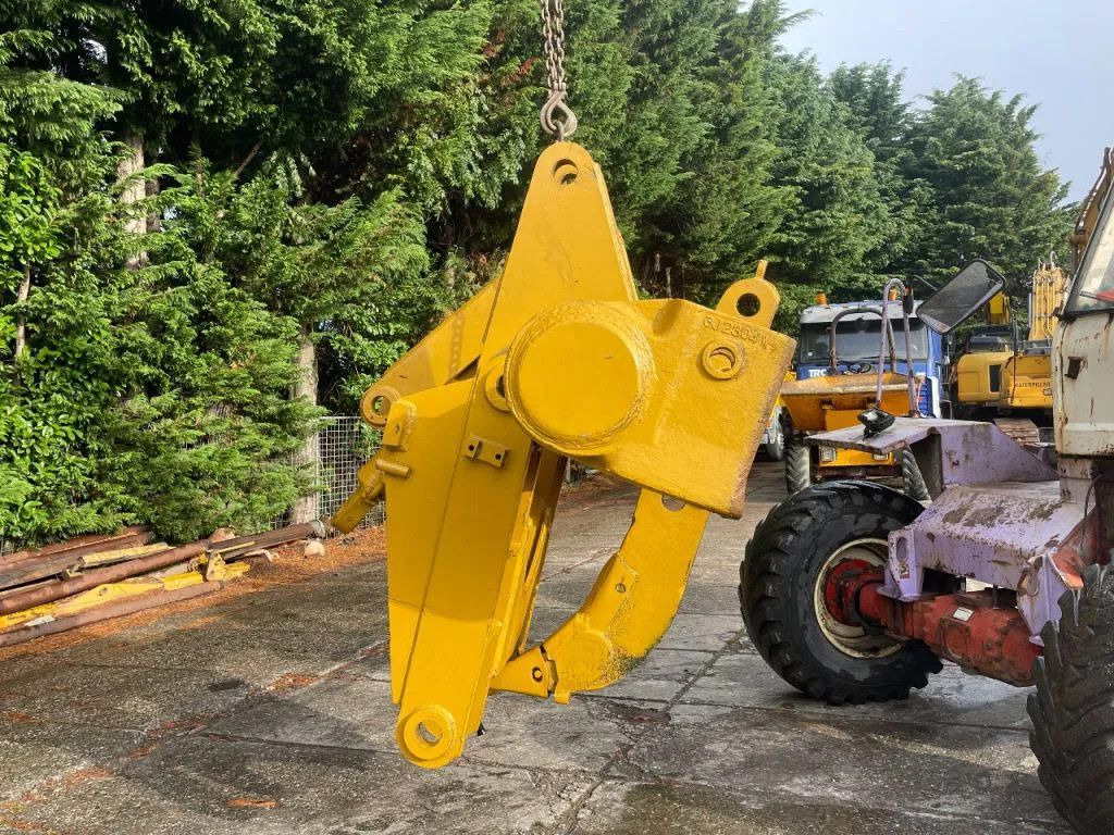 CAT Caterpillar Ripper compatible with D7R and D7H R CAT Ripper compatible with D7R and D7H Ripper compat - Aufreißer für Baumaschine: das Bild 2 CAT Caterpillar Ripper compatible with D7R and D7H R CAT Ripper compatible with D7R and D7H Ripper compat - Aufreißer für Baumaschine: das Bild 2